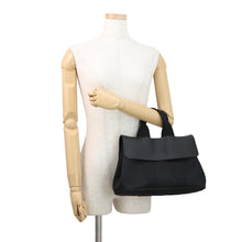 将图像加载到图库查看器中，HERMES Valparaiso Black Toile Chevrons Leather Size PM
