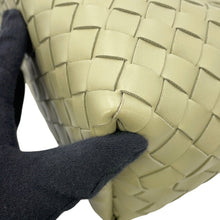 将图像加载到图库查看器中，Bottega Veneta Andiamo Handbag Travertine766016VCPP12943 Lambskin Size Medium

