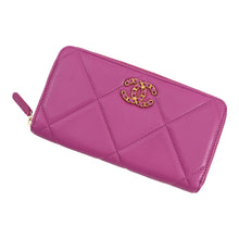 Load image into Gallery viewer, CHANEL 19 Small zip wallet PurpleAP0948 Lambskin
