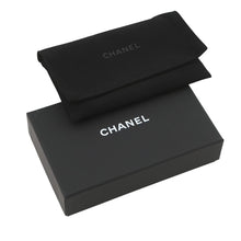将图像加载到图库查看器中，CHANEL Matelasse Classic Zip Coin Purse BlackAP0216 Y01864 C3906 Caviar Leather
