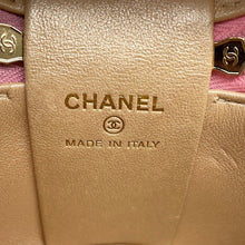 Load image into Gallery viewer, CHANEL Matelasse Vanity Bag PinkAP2730 Lambskin
