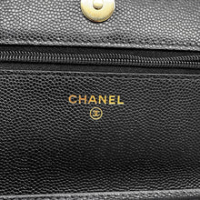 将图像加载到图库查看器中，CHANEL CC Logo Chain Wallet BlackAP4653 Caviar Leather
