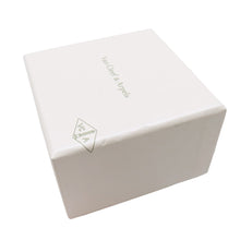 Load image into Gallery viewer, Van Cleef &amp; Arpels Vintage Alhambra PendantVCARP9SY00 18K Yellow Gold

