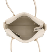 将图像加载到图库查看器中，The Row E/W Top Handle Bag milkW1285L133 Leather
