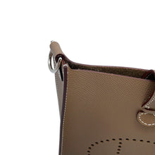将图像加载到图库查看器中，HERMES Evelyne Sellier Etoupe Epsom Size TPM
