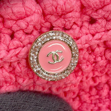 Load image into Gallery viewer, CHANEL COCO Button Vest Size 36 PinkP72795-K10459-NI363 Cotton80% Polyamide20%

