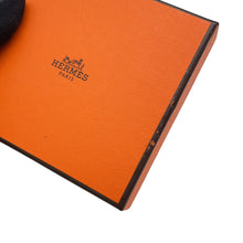 将图像加载到图库查看器中，HERMES Le Van Quatre Verso Rose Sakura/Caramel Chevre Myzore Goatskin
