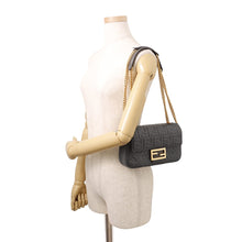 将图像加载到图库查看器中，FENDI Baguette Chain Midi Shoulder Bag Dark Gray8BR793AH9CF1IV7 Leather
