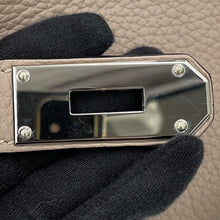 将图像加载到图库查看器中，HERMES ShoulderBirkin Gris Tourterelle Taurillon Clemence Size 42
