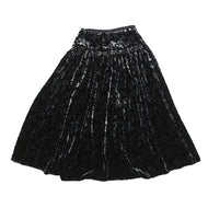 CHANEL CC Logo Velvet Skirt Size 36 BlackP78020-V69975-94305 82% Viscose, 18% Silk