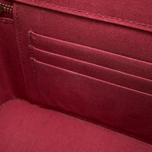 将图像加载到图库查看器中，CHANEL Matelasse 2-way Shoulder Vanity RedAP2199 Lambskin
