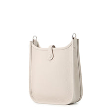 Load image into Gallery viewer, HERMES Evelyne Long Craie Taurillon Clemence Size TPM
