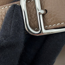 Load image into Gallery viewer, HERMES Petit Courrier Etoupe EverColor Taurillon Clemence
