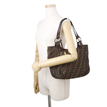 将图像加载到图库查看器中，FENDI Zucca Tote Bag Khaki8BH156 Canvas Leather
