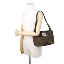 将图像加载到图库查看器中，FENDI Zucca Shoulder Bag Khaki26728 Canvas Leather

