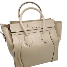 Load image into Gallery viewer, CELINE Luggage shopper Beige Leather Size Mini
