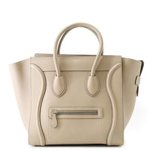 Load image into Gallery viewer, CELINE Luggage shopper Beige Leather Size Mini
