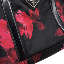 将图像加载到图库查看器中，PRADA Flower motif 2-way tote bag Black/Red Nylon Leather
