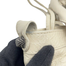 将图像加载到图库查看器中，BALENCIAGA Neo Kagol 2-way Bag White751523 Arena Lambskin Size S
