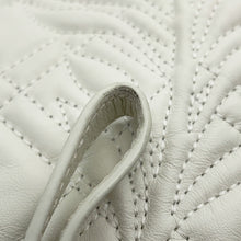 将图像加载到图库查看器中，BALENCIAGA Blanket Square White466541 Leather Size S
