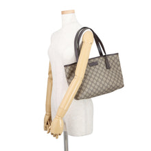 Load image into Gallery viewer, GUCCI GG Supreme Tote Bag Beige/Brown211138 GG Supreme Leather
