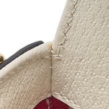 将图像加载到图库查看器中，GUCCI Adidas Collaboration Shoulder Bag Black/White722009 Leather
