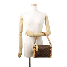 Load image into Gallery viewer, LOUIS VUITTON side trunk BrownM46358 Monogram Size MM
