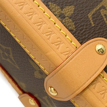 将图像加载到图库查看器中，LOUIS VUITTON side trunk BrownM46358 Monogram Size MM

