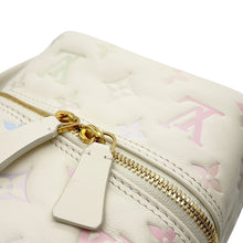 将图像加载到图库查看器中，LOUIS VUITTON Square Bag White/MulticolorM23059 Mongram Emboss
