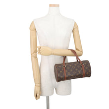 Load image into Gallery viewer, LOUIS VUITTON Papillon BrownM51366 Monogram Size 26
