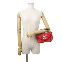 Load image into Gallery viewer, LOUIS VUITTON New Wave Chain Bag RedM51930 Leather Size PM
