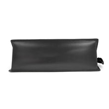 Load image into Gallery viewer, LOUIS VUITTON Sac・Triangle NoirM52092 Epi Leather
