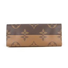Load image into Gallery viewer, LOUIS VUITTON Onthego RedM45320 Monogram Monogram Reverse Canvas Monogram Giant Size GM
