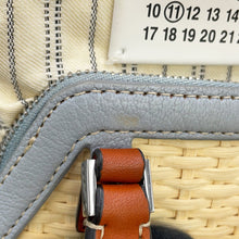 Load image into Gallery viewer, Maison Margiela Maison Margiela 5AC Classic Chain Shoulder Beige/Brown/Light BlueSB1WG0032P5352T6172 Raffia Leather Canvas Size baby

