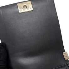Load image into Gallery viewer, CHANEL Boy Chanel Chen Shoulder BlackAS0130 Lambskin
