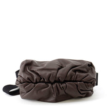 将图像加载到图库查看器中，Bottega Veneta The Body Pouch Dark Brown629857VA9V12142 Leather
