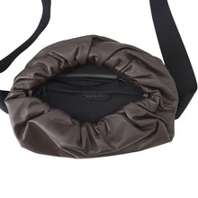 将图像加载到图库查看器中，Bottega Veneta The Body Pouch Dark Brown629857VA9V12142 Leather
