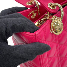 将图像加载到图库查看器中，Dior Lady Dior Pink Leather Size Medium
