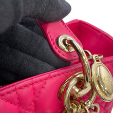 将图像加载到图库查看器中，Dior Lady Dior Pink Leather Size Medium
