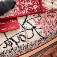 Load image into Gallery viewer, Dior Book tote White/Red/Black Canvas Size Medium
