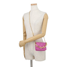 Load image into Gallery viewer, LOUIS VUITTON Coussin Belt Bag OrchidM81127 Monogram Lambskin
