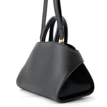 Load image into Gallery viewer, Ferragamo Hug 2-way Handbag Black215975 768853 Calf Leather Size XS
