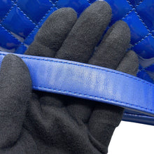Load image into Gallery viewer, CHANEL Boy Chanel ChainShoulder Bag BlueA67086 Patent Leather Size 25
