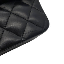Load image into Gallery viewer, CHANEL Matelasse Double Flap ChainShoulder Bag Black/RedA01112 Lambskin Size 25
