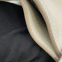 Load image into Gallery viewer, SAINT LAURENT PARIS LE 5 A 7 BEA Le Sancassette Bear Tote Bag Blanc Vintage/Dark Beige763435AADDG9275 Soft Deer Leather
