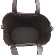 Load image into Gallery viewer, HERMES In the loop Bebran Taurillon Clemence Swift Leather Size 18
