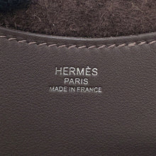 Load image into Gallery viewer, HERMES In the loop Bebran Taurillon Clemence Swift Leather Size 18
