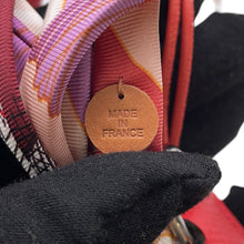将图像加载到图库查看器中，HERMES Petit H Bag Charm Fish Roo Red/Multicolor Epsom Silk
