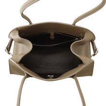 将图像加载到图库查看器中，The Row Margaux Shoulder GreigeW1712L133 Leather Size 12
