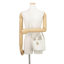 将图像加载到图库查看器中，Dior Jules Vertical Tote Bag Latte WhiteS6100OSNW_M030 Calf Leather Size Nano
